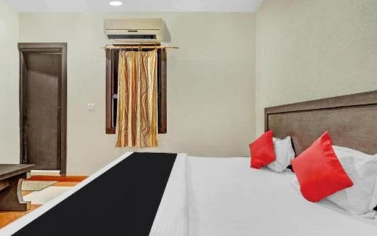 Om Sai Nath Hotel&restaurant By Wb Hotel Agra (Uttar Pradesh)